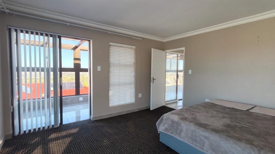 To Let 4 Bedroom Property for Rent in Monte Christo Western Cape